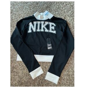 Nike Black and White Cropped Sweatshirt